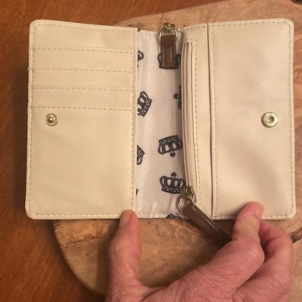 NEW. Juicy By Juicy Couture Wallet